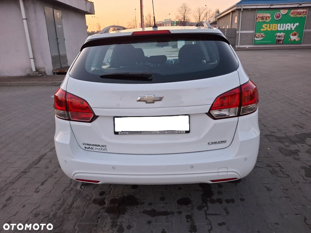 Chevrolet Cruze 1.6 LS - 2