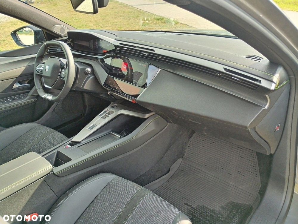 Peugeot 308 - 18