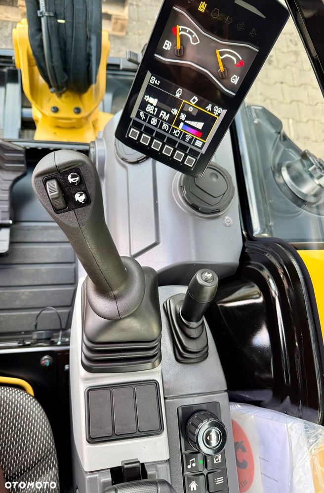 Caterpillar NOWA MINIKOPARKA CAT CATERPILLAR 302.7 CR 302 302.7CR 301,303, 2024R. KLIMATYZACJA - 14