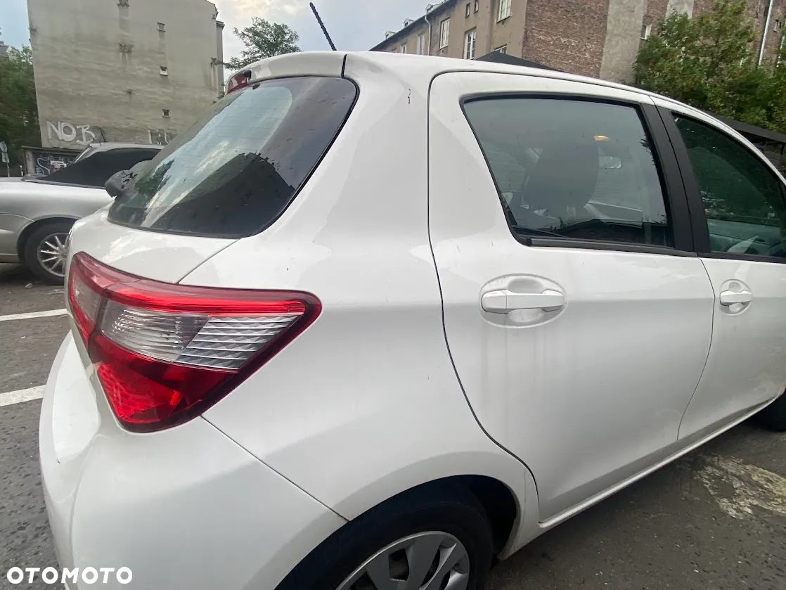 Toyota Yaris 1.5 Active - 5