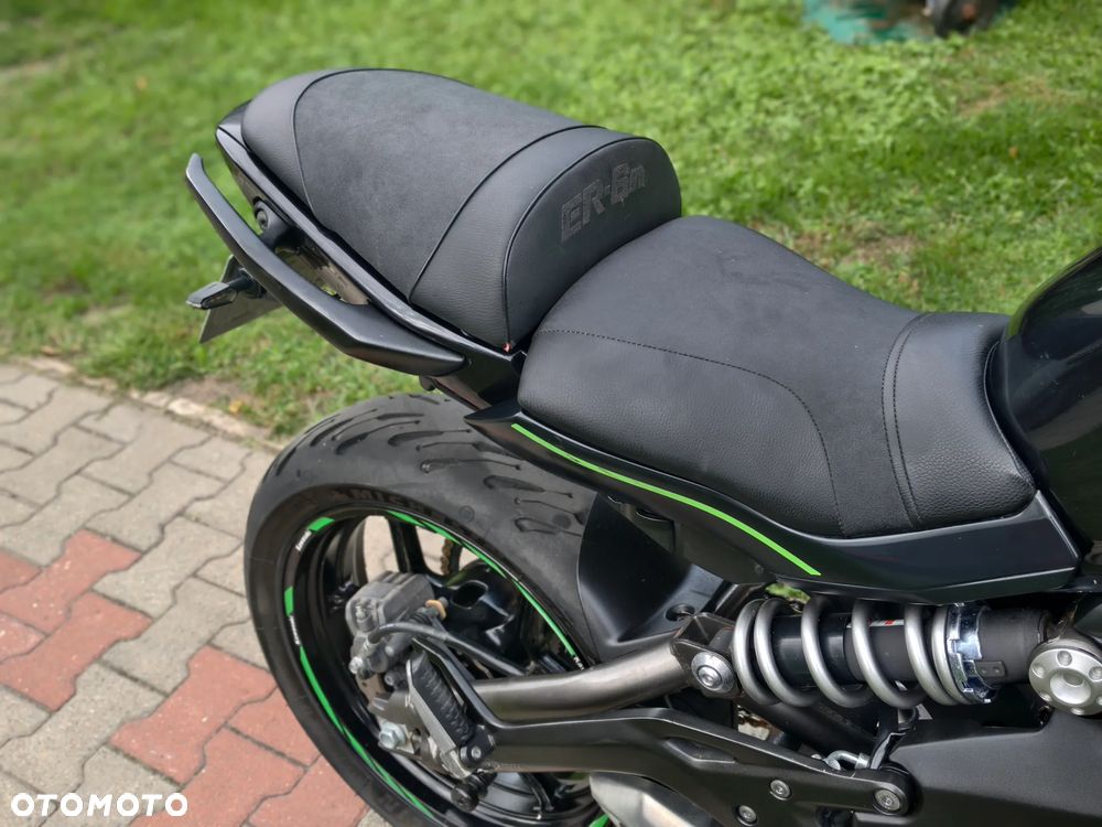 Kawasaki ER - 7