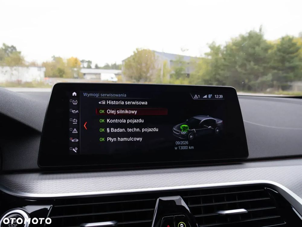 BMW Seria 5 520d xDrive - 35