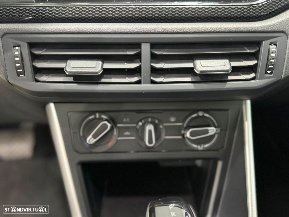 VW Taigo 1.0 TSI Life DSG - 11