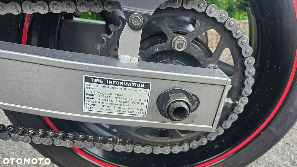 Yamaha FZ6 - 7