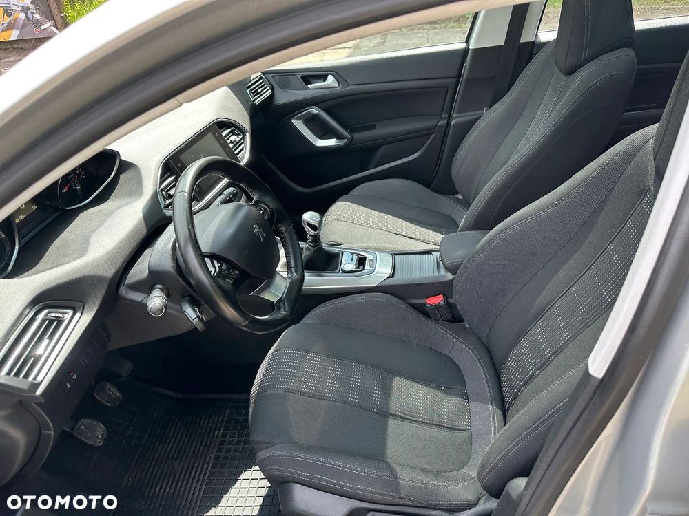 Peugeot 308 BlueHDi FAP 120 Stop & Start Allure - 16