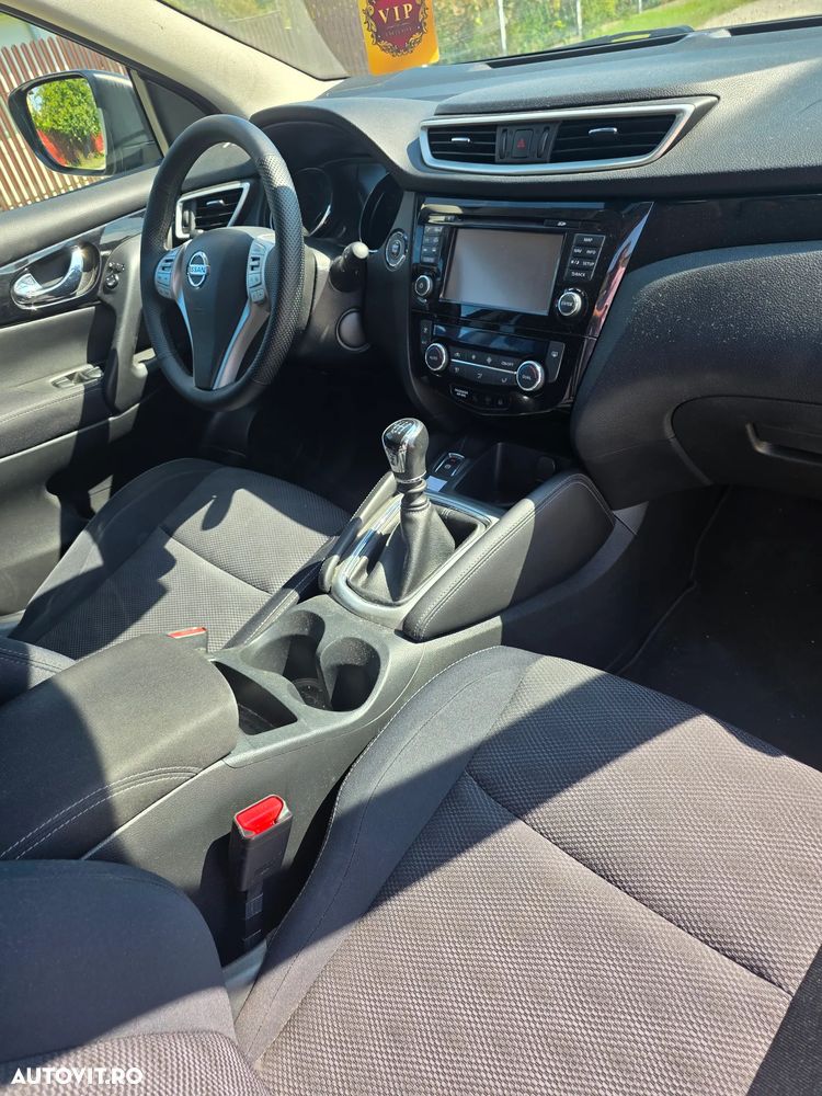 Nissan Qashqai - 12