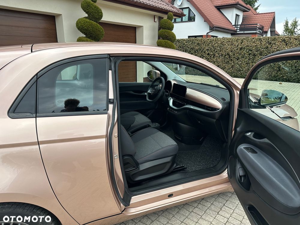 Fiat 500e - 15