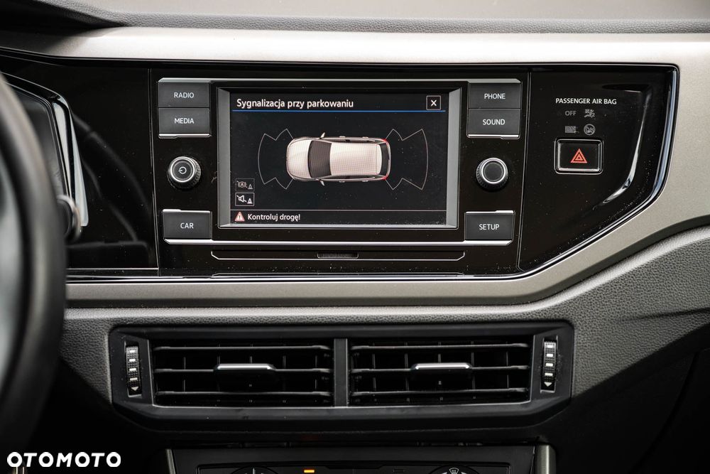 Volkswagen Polo 1.0 TSI Highline - 26