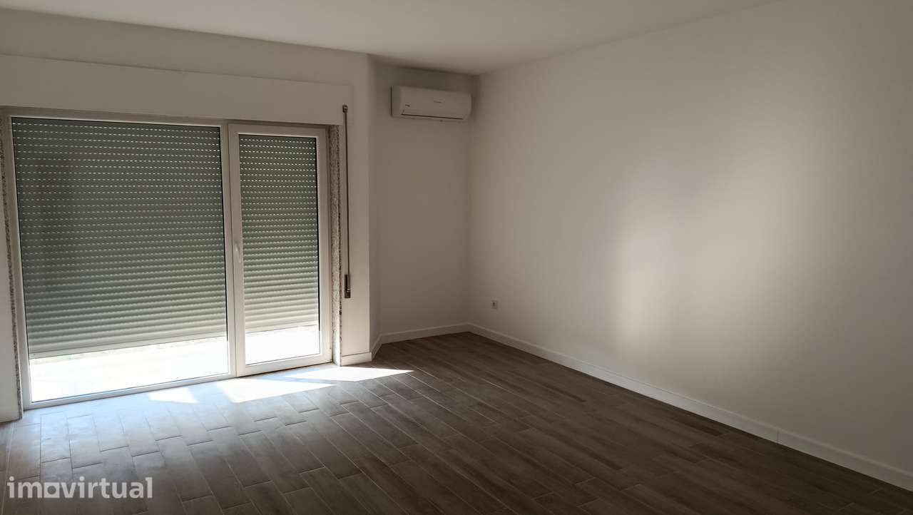 RESERVADO - Apartamento T3 completamente renovado - Grande imagem: 5/23