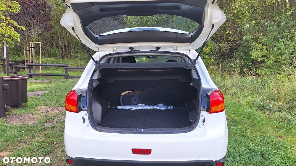 Mitsubishi ASX 1.6 Inform EU6 - 9