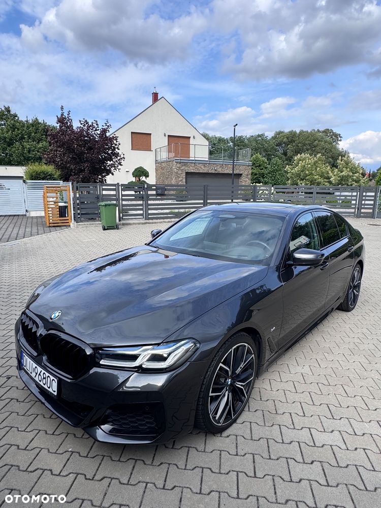 BMW Seria 5 530d xDrive mHEV M Sport sport - 25