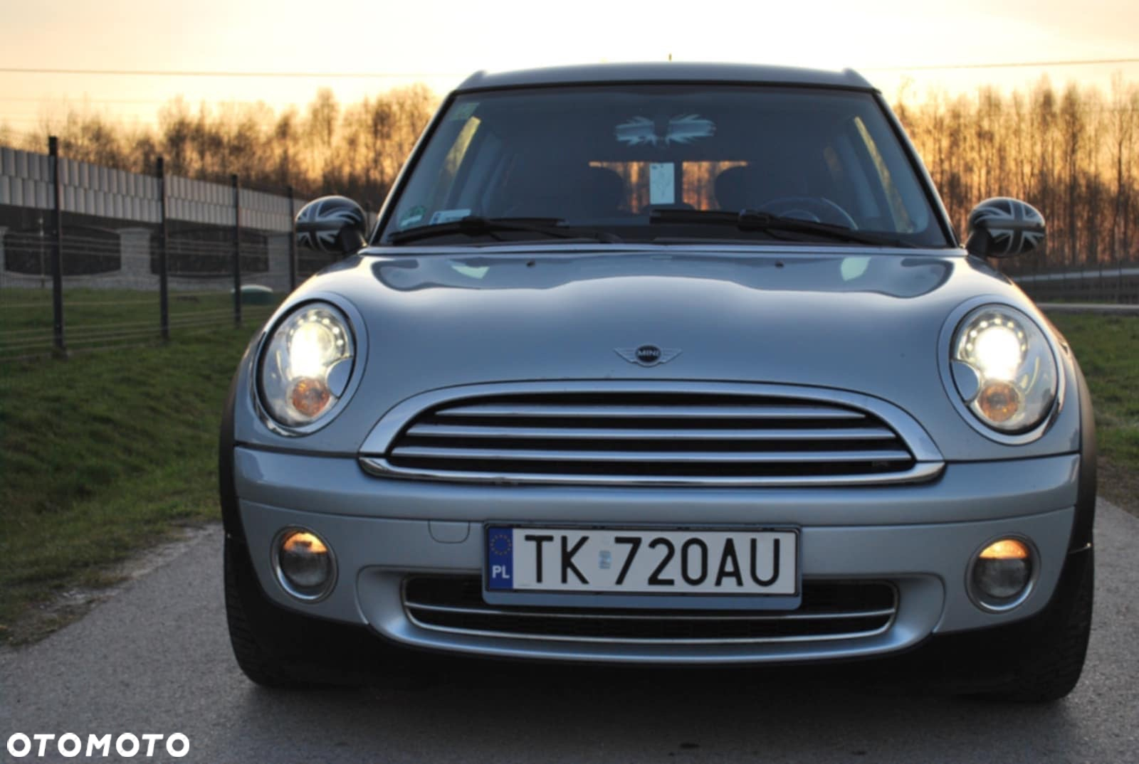 MINI Cooper Standard - 2