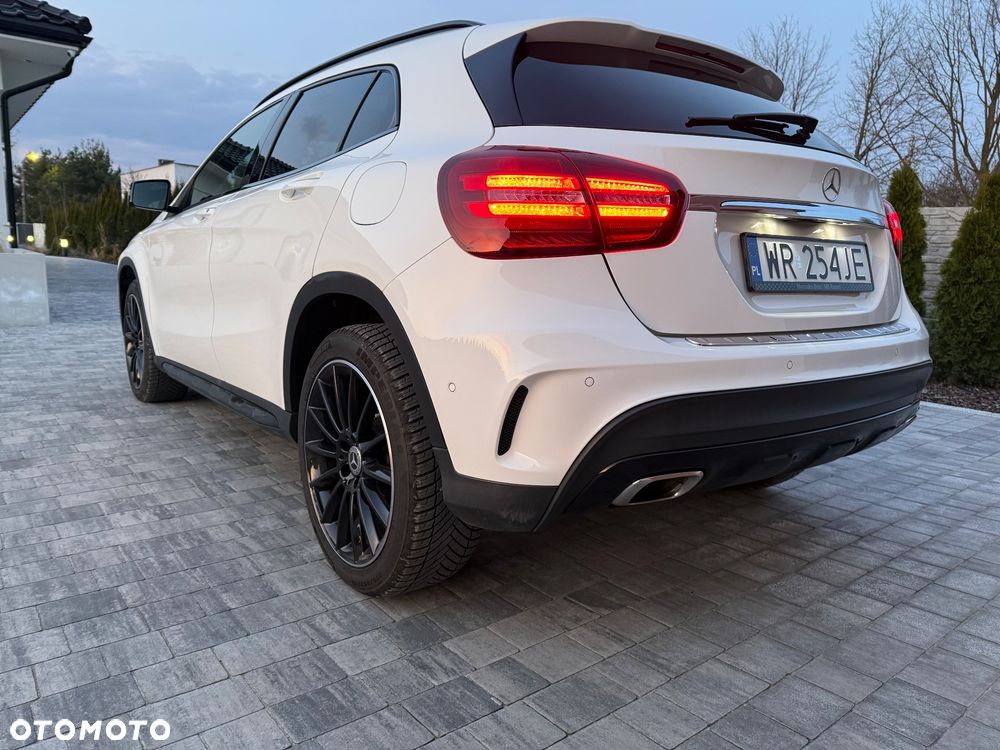 Mercedes-Benz GLA 220 d 7G-DCT AMG Line - 7
