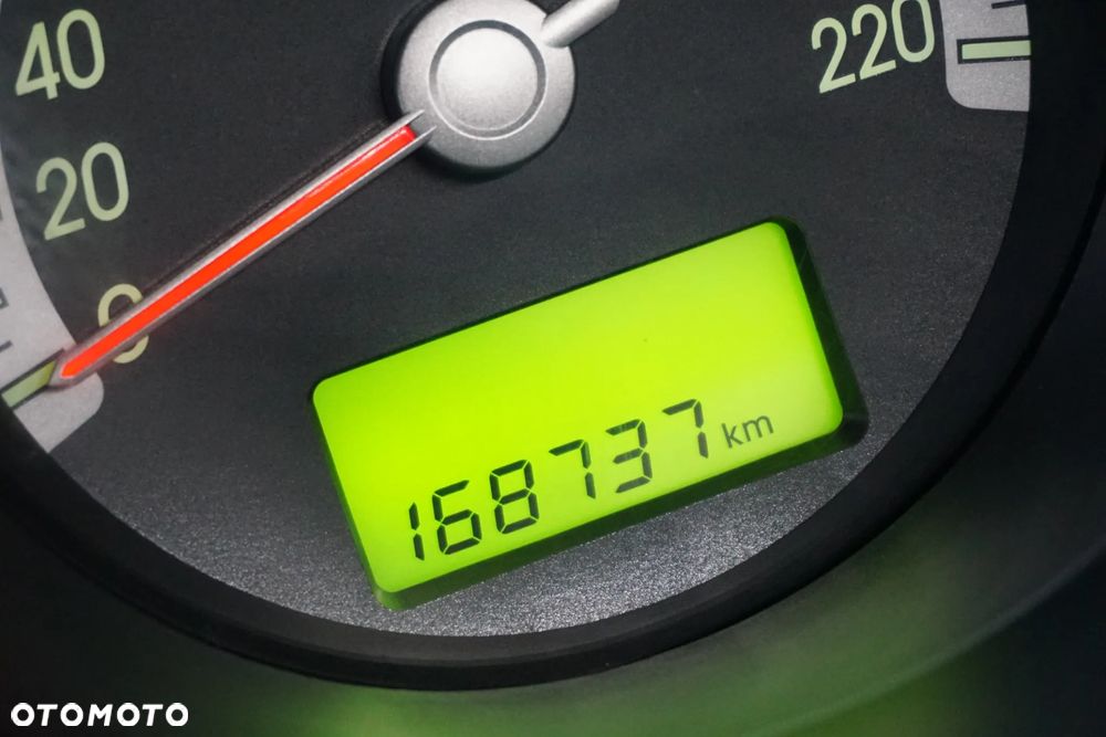 Kia Sportage 2.0 2WD EX - 33