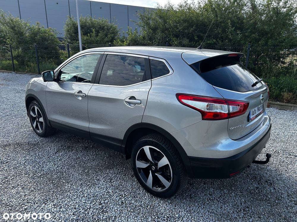 Nissan Qashqai 1.6 DIG-T N-Connecta - 6