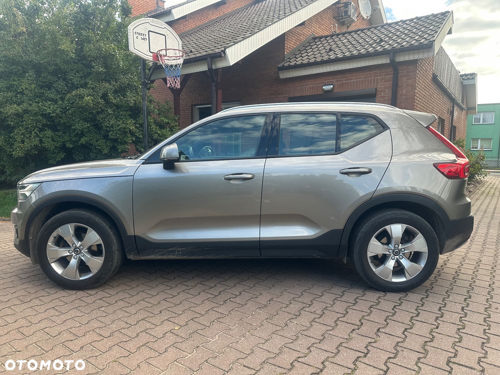 Volvo XC 40 T3 Momentum Pro - 8