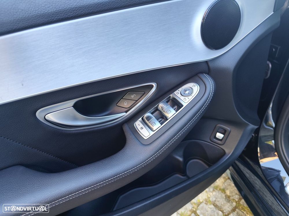 Mercedes-Benz C 300 de AMG Line - 22