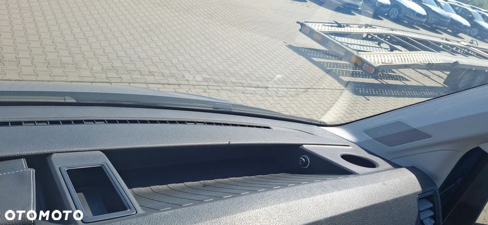 Volkswagen Crafter - 33