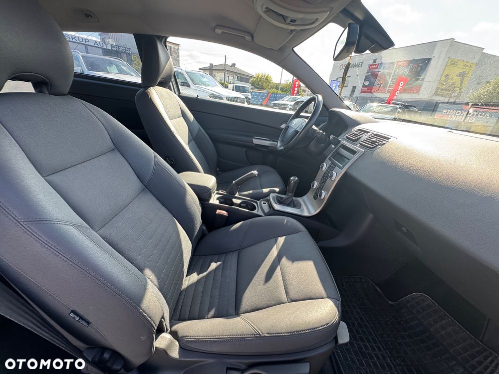 Volvo C30 2.0 Kinetic - 24