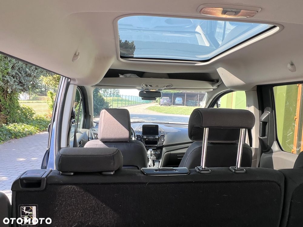 Ford Tourneo Connect Grand - 9