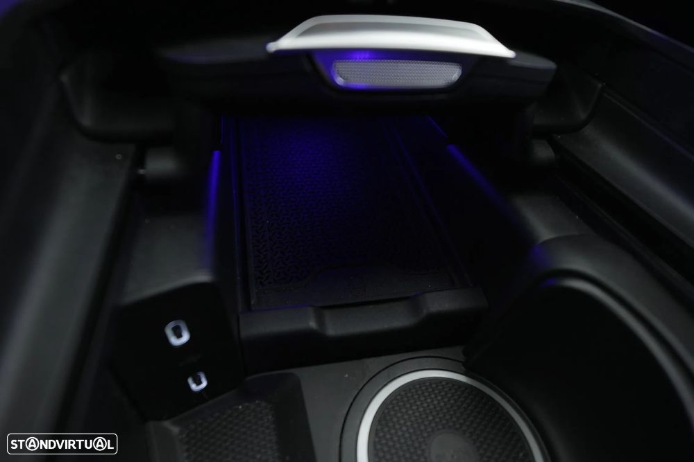 Mercedes-Benz E 300 e AMG Line - 34