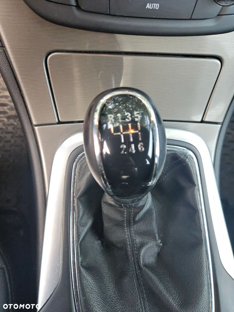 Opel Insignia 1.8 - 8