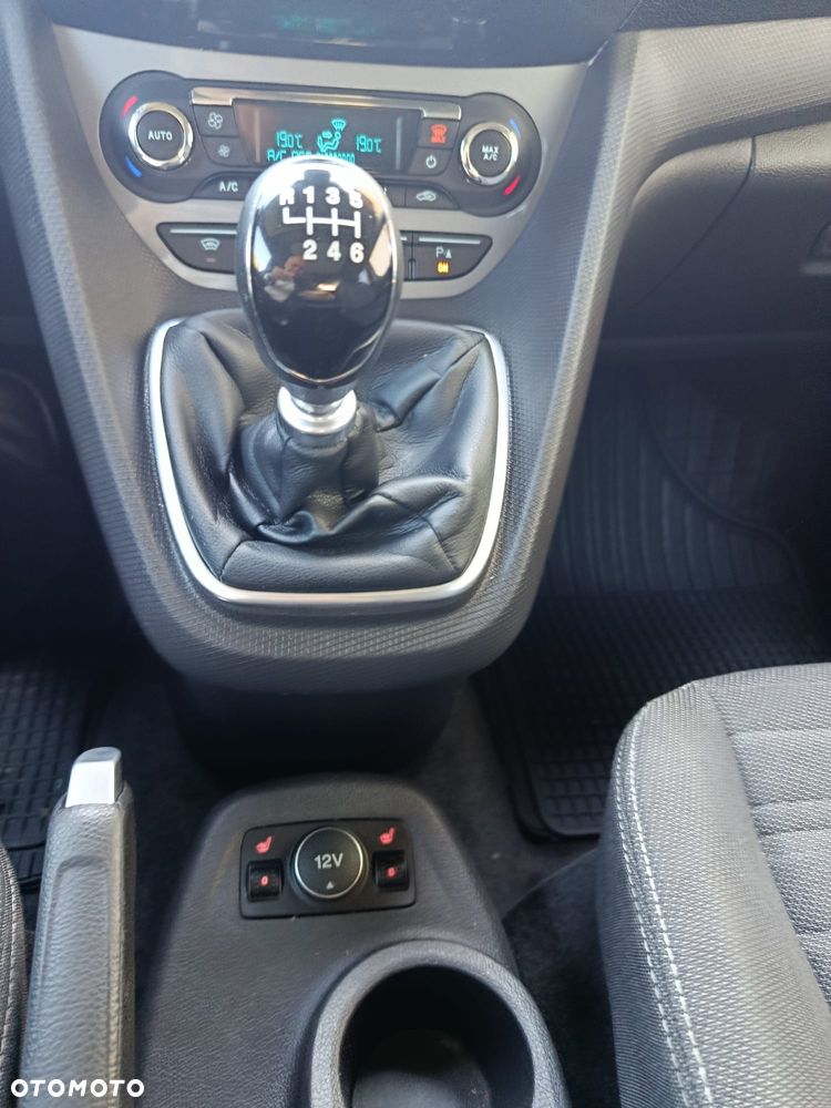 Ford Tourneo Connect Gr 1.6 TDCi Titanium - 8