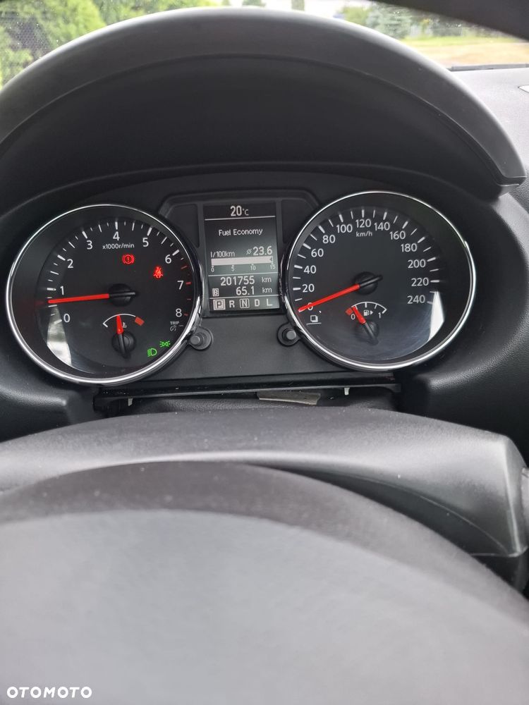 Nissan Qashqai - 11