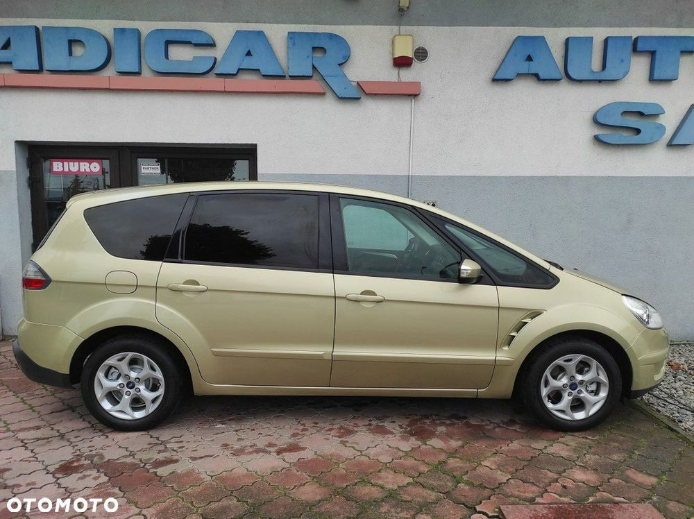 Ford S-Max - 7