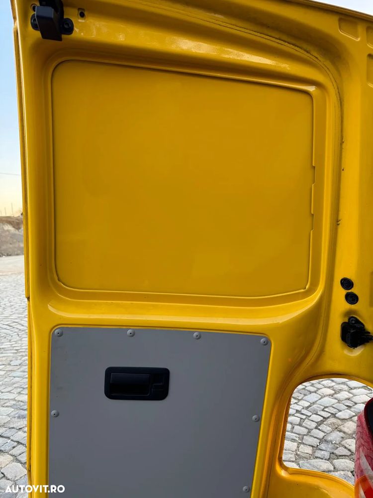 Volkswagen Transporter Kombi T6 2.0 TDI 75 kW LR - 9