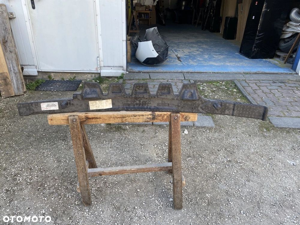 ABSORBER ZDERZAKA PRZEDNIEGO TOYOTA SIENNA 15-17 52611-08050 - 2