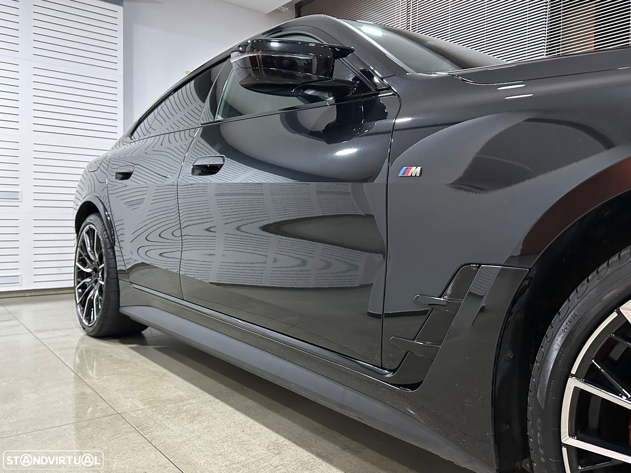 BMW i4 M50 - 11