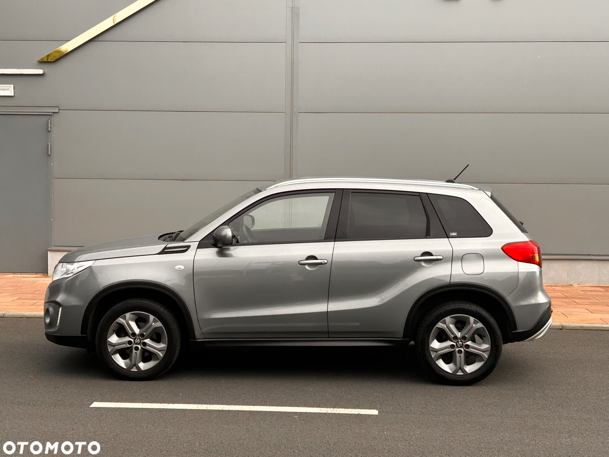 Suzuki Vitara 1.6 DDiS (4x4) Allgrip Comfort+ - 15
