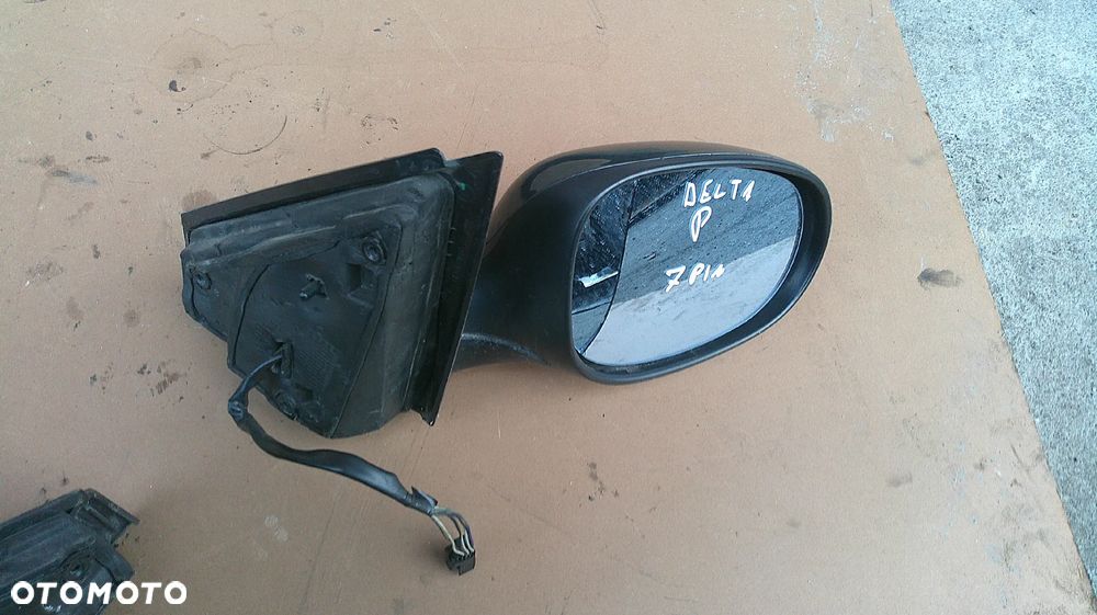 LANCIA DELTA III LUSTERKO PRAWE 7PIN EUROPA - 1