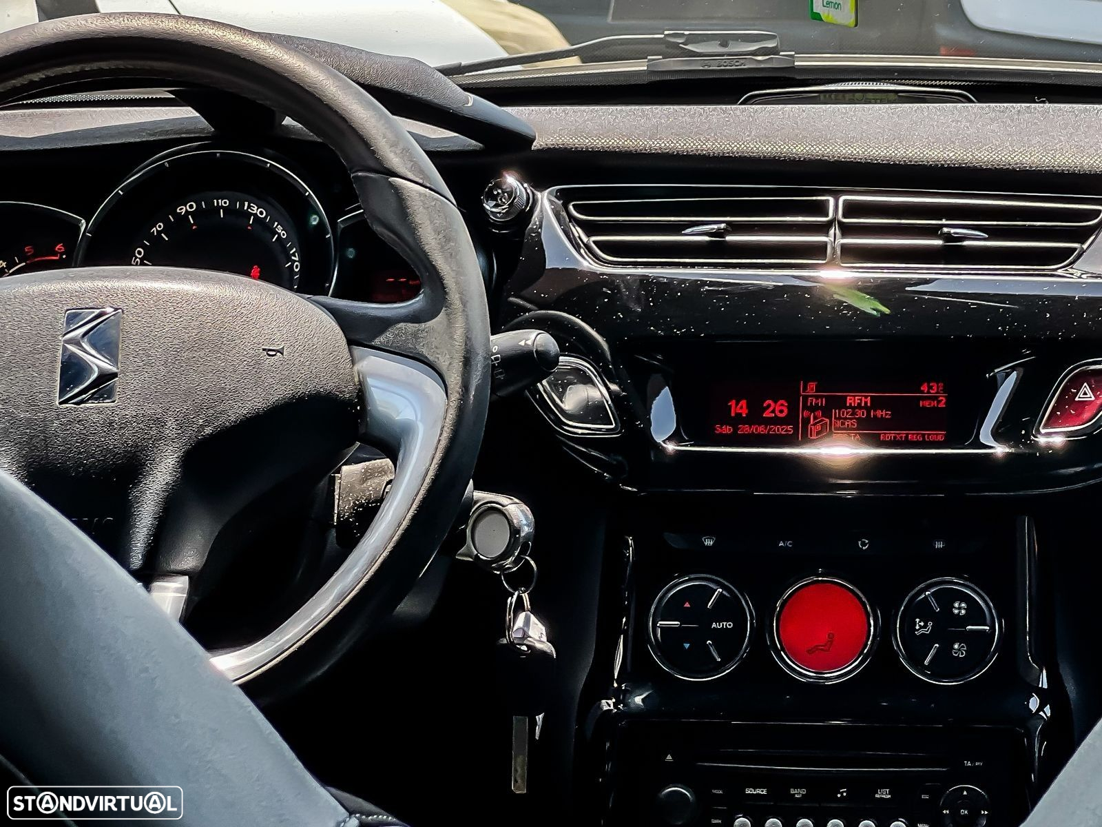 Citroën DS3 1.6 e-HDi So Chic 95g - 13