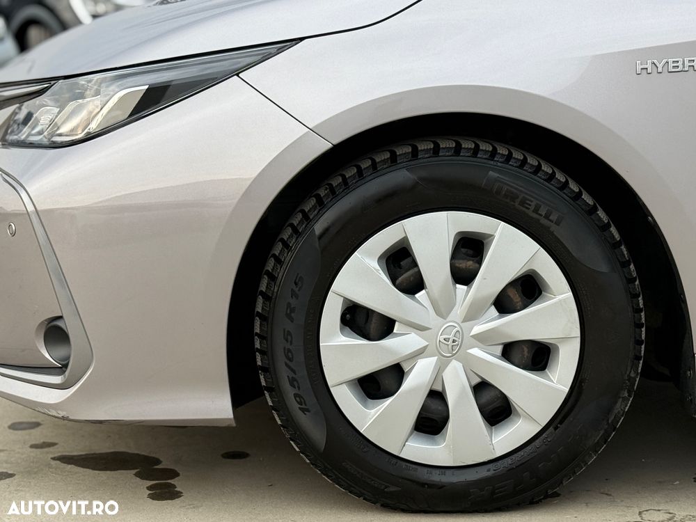 Toyota Corolla 1.8 HSD Business - 22