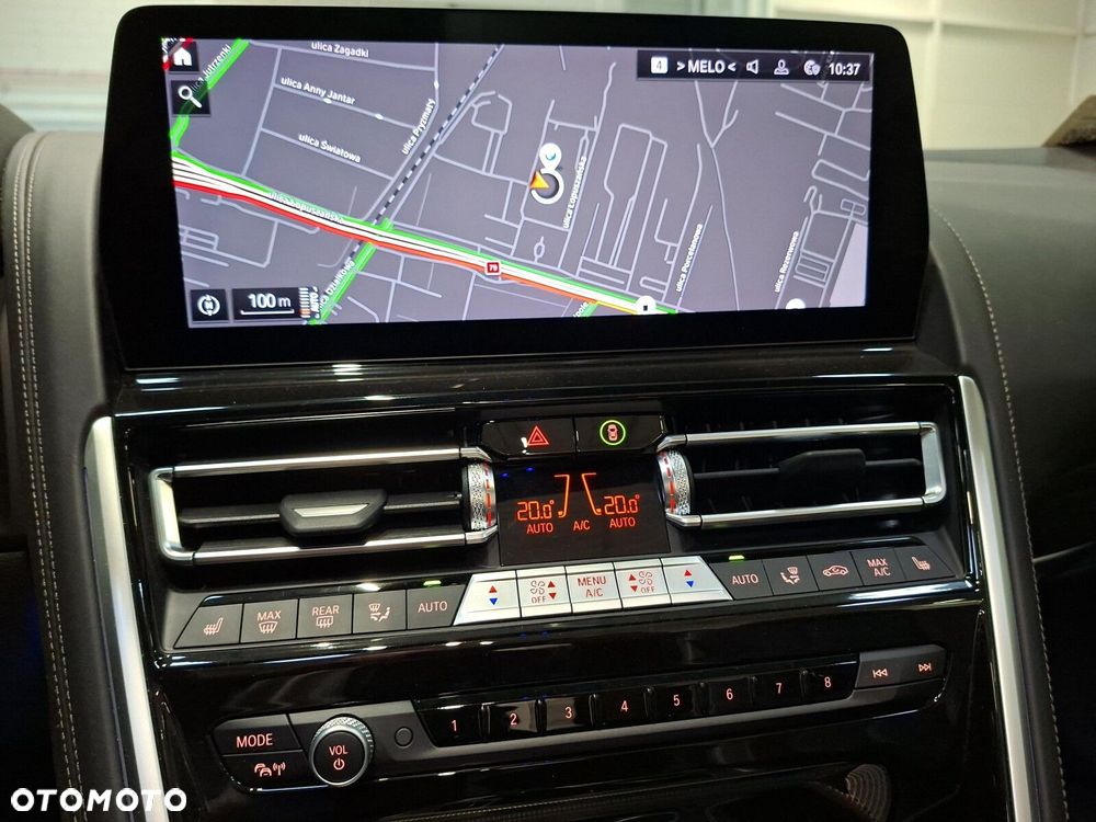 BMW Seria 8 840i - 23