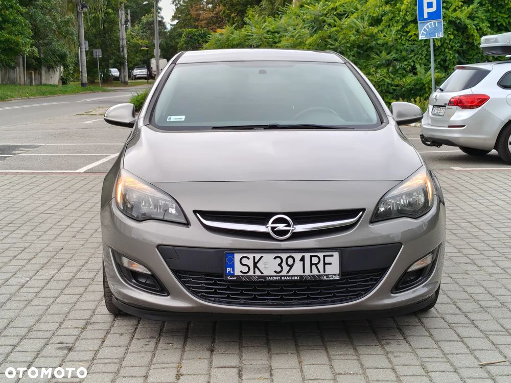 Opel Astra 1.6 EU6 - 13