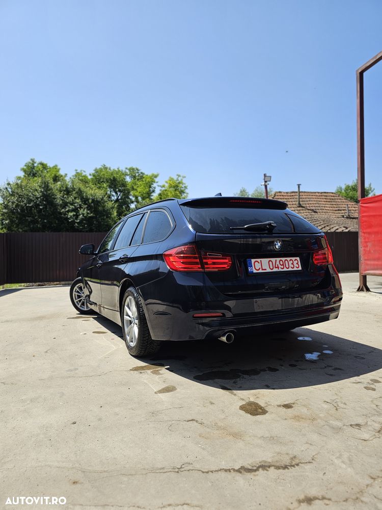 BMW Seria 3 318d Touring - 5