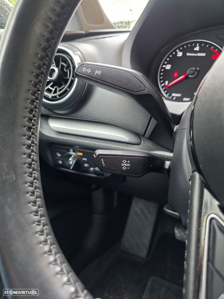 Audi A3 Sportback 2.0 TDI Design - 36