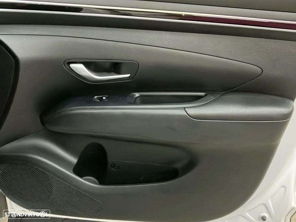 Hyundai Tucson 1.6 CRDi Business - 22