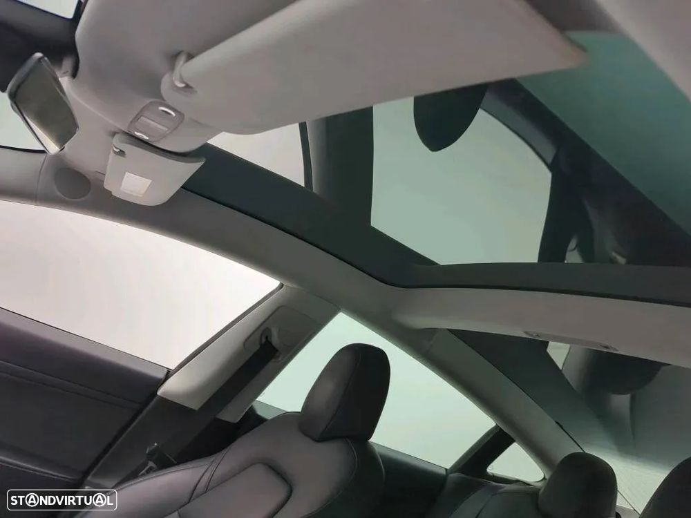 Tesla Model 3 Standard Range Plus RWD - 12