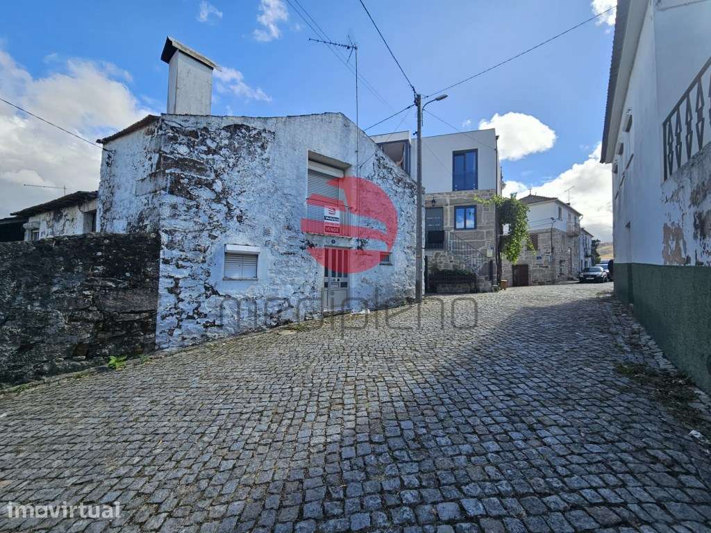 Casa em Pedra - Grande imagem: 3/10