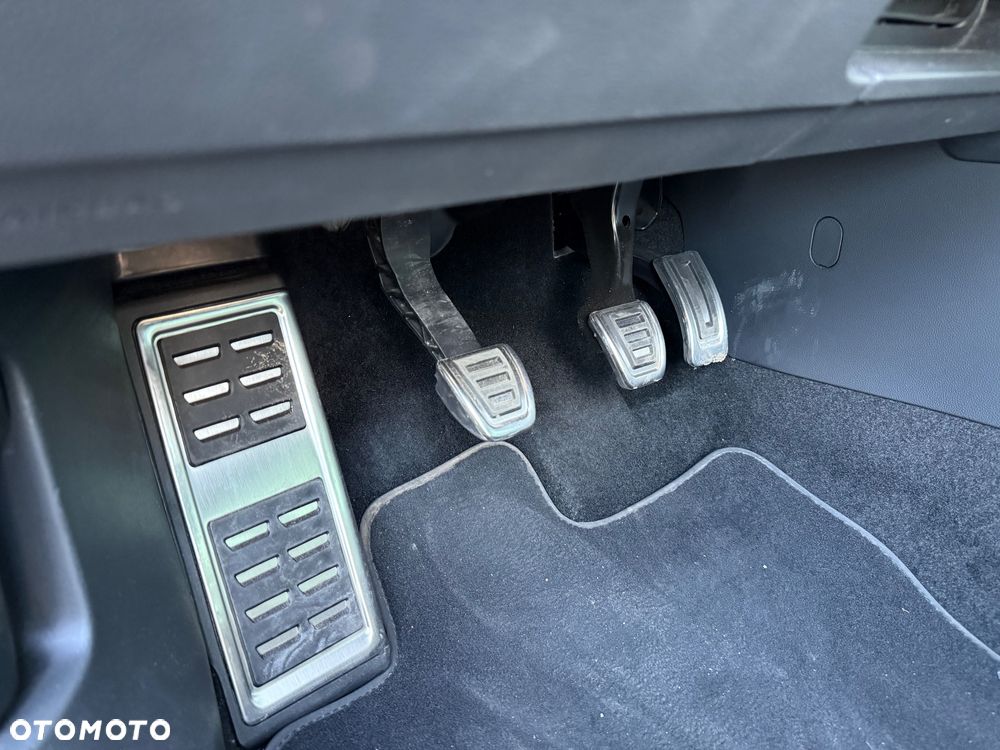 Volkswagen Passat 1.5 TSI EVO Business - 22