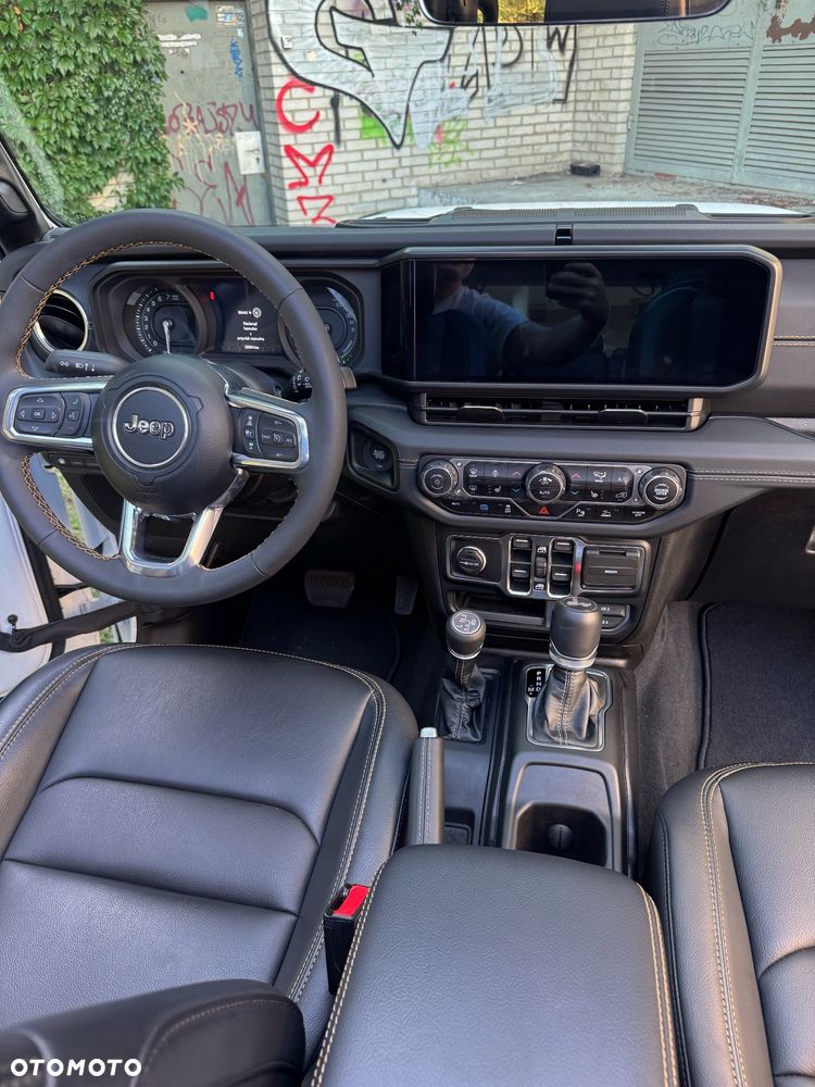 Jeep Wrangler 2.0 PHEV Softtop AWD Automatik Sahara - 25