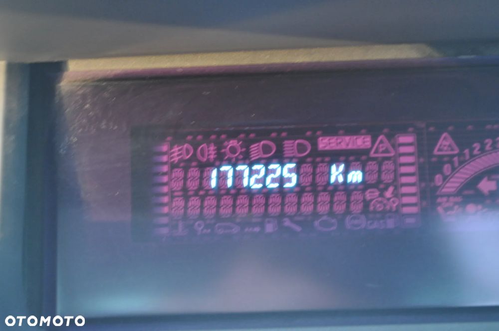 Renault Espace - 23