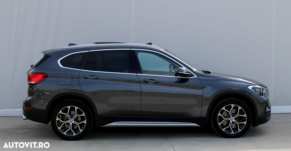 BMW X1 xDrive20i Aut. xLine - 17