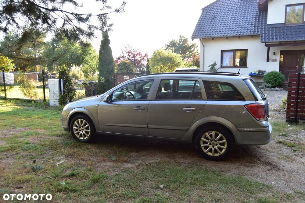 Opel Astra 1.8 Automatik - 4