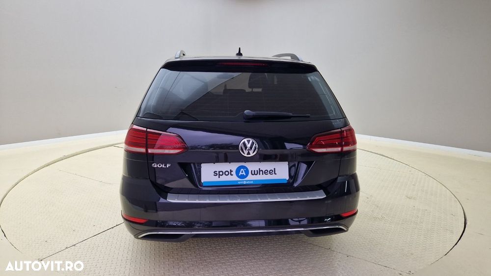 Volkswagen Golf - 7