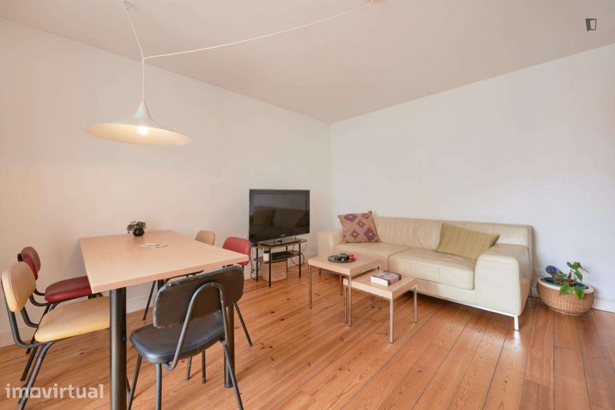Quarto - localizado em Arroios Lisbon - Grande imagem: 3/24